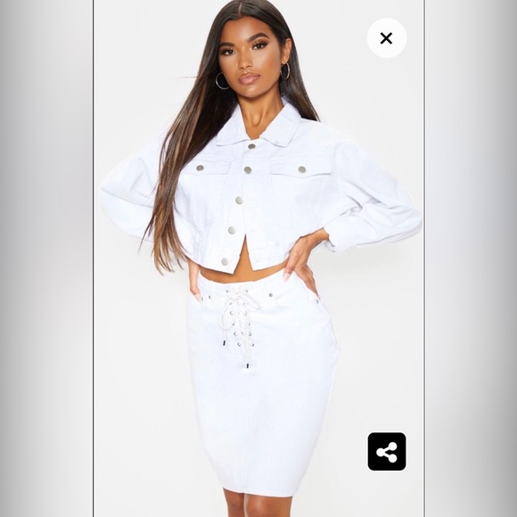 PrettyLittleThing Denim Skirt - Picture 6 of 8